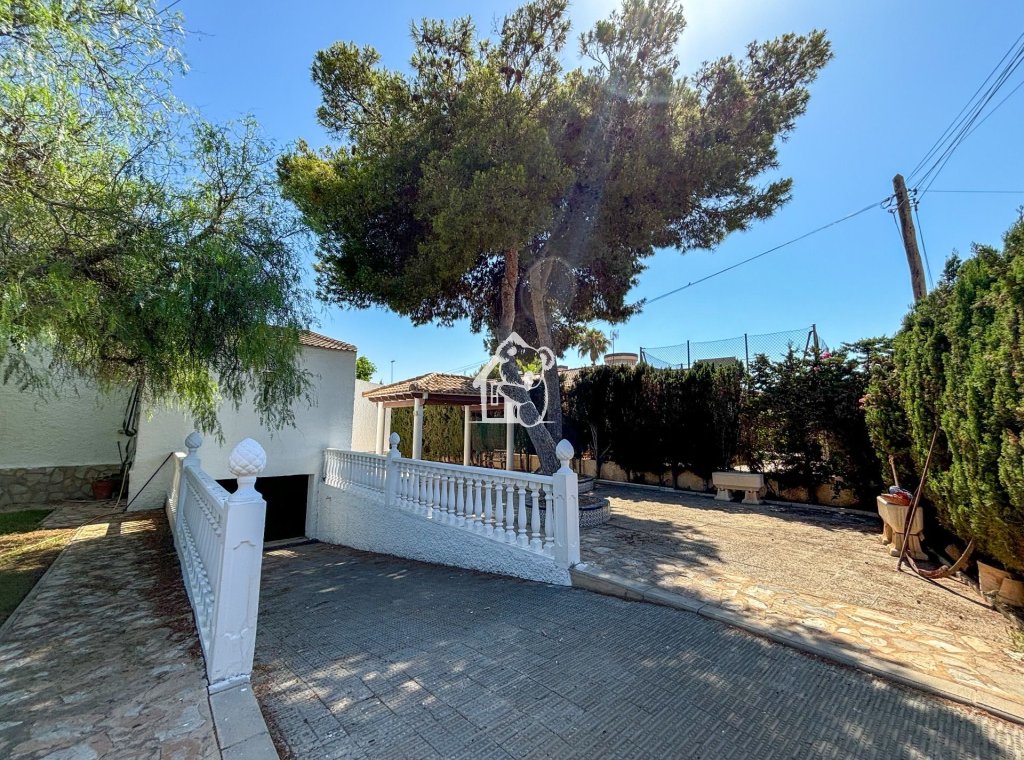 Lange Termijn Verhuur - Villa - Torrevieja - Torrevieja Centro