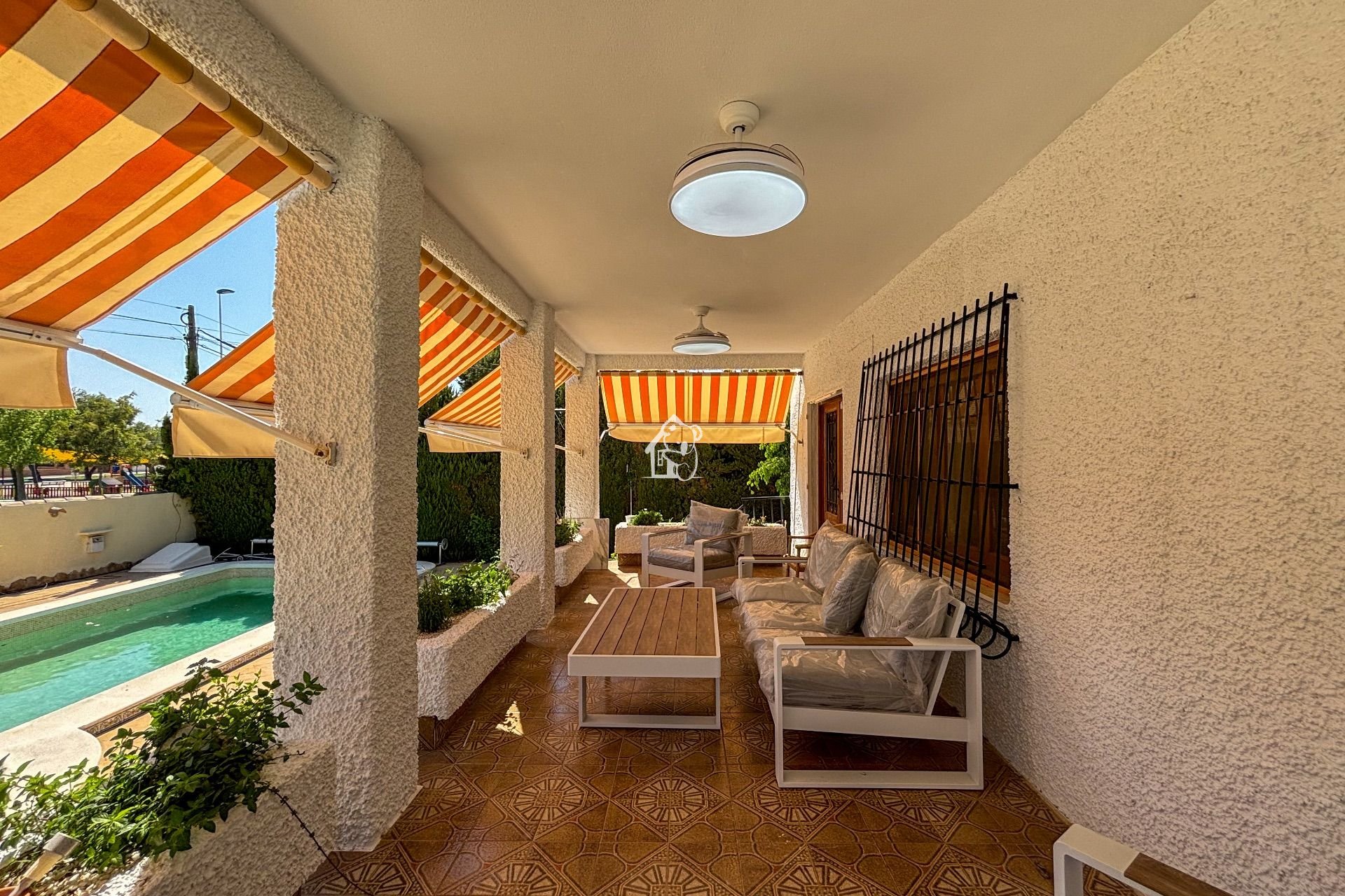 Lange Termijn Verhuur - Villa - Torrevieja - Torrevieja Centro