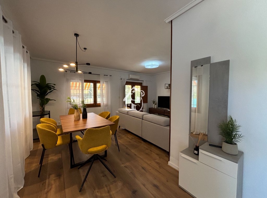 Lange Termijn Verhuur - Villa - Torrevieja - Torrevieja Centro