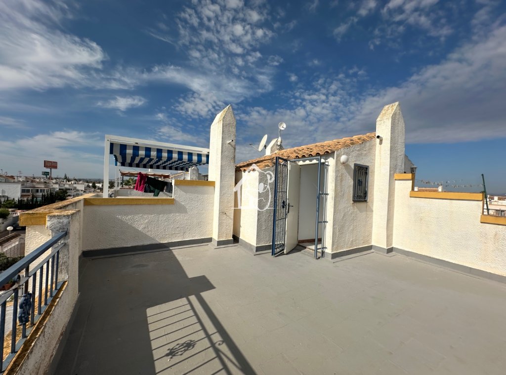 Lange Termijn Verhuur - Villa - Torrevieja