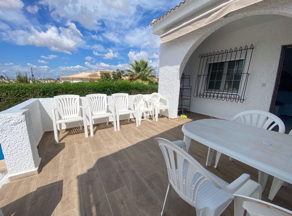 Lange Termijn Verhuur - Villa - Torrevieja