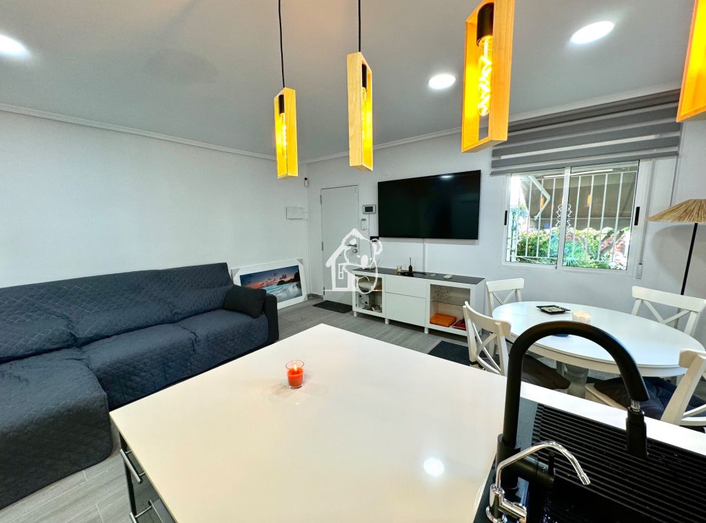 Lange Termijn Verhuur - Villa - Torrevieja