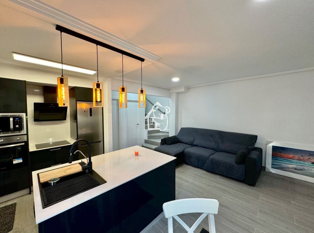 Lange Termijn Verhuur - Villa - Torrevieja