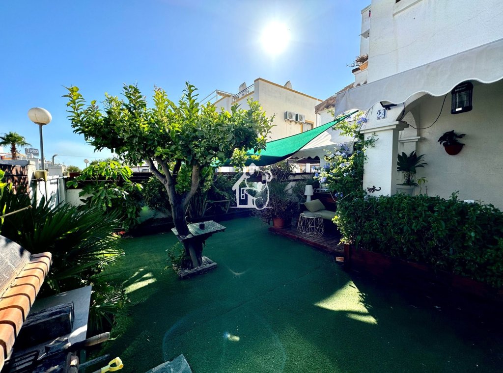 Lange Termijn Verhuur - Villa - Torrevieja