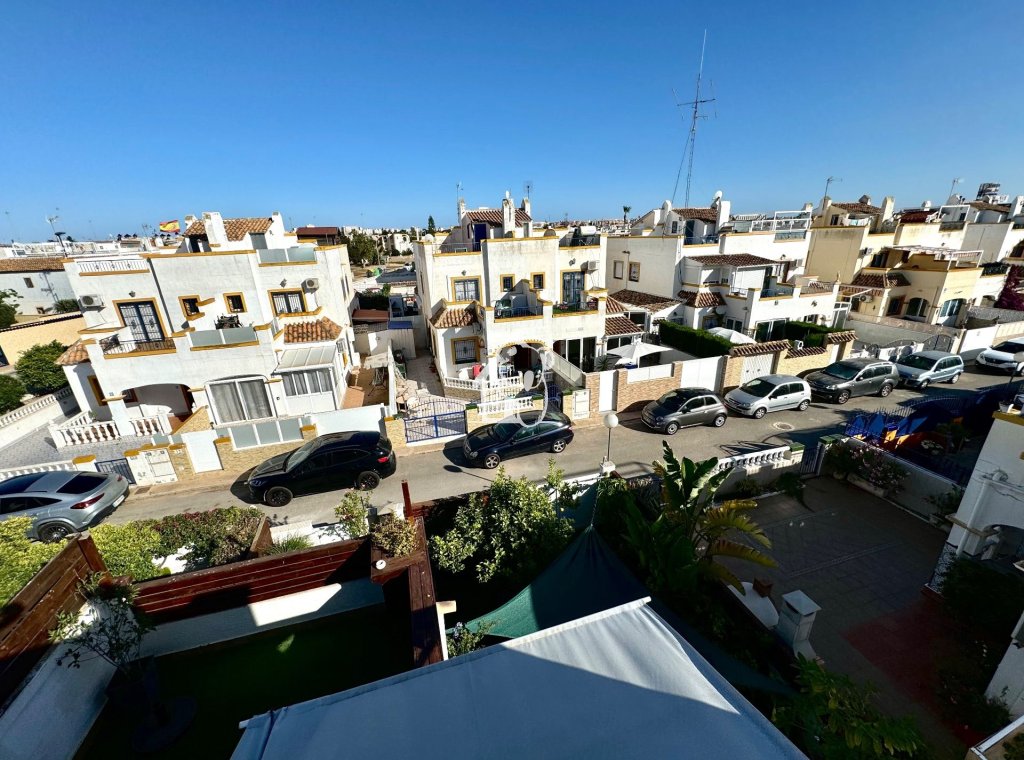 Lange Termijn Verhuur - Villa - Torrevieja