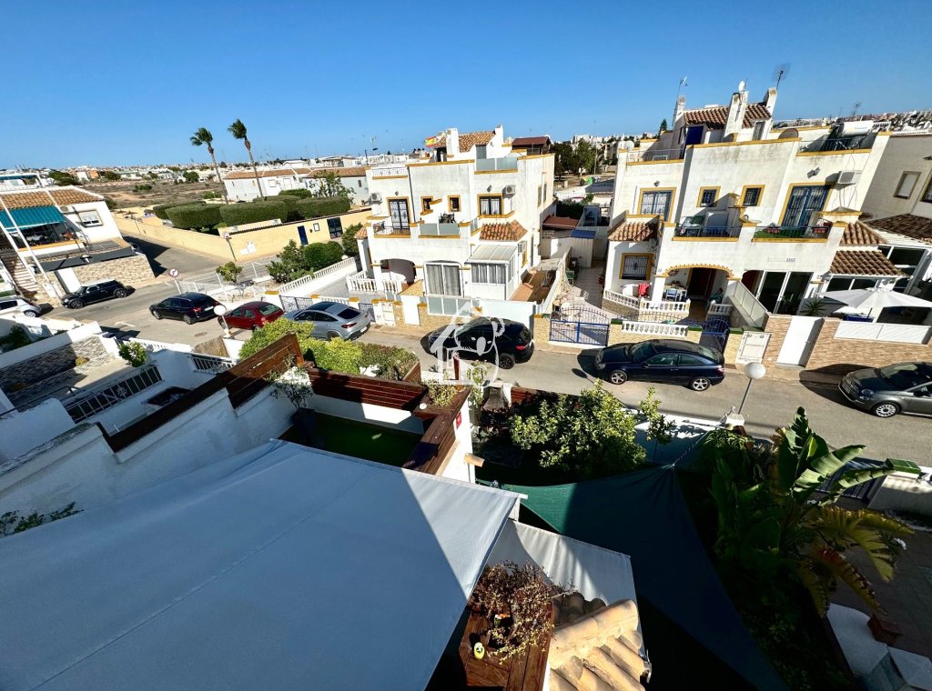 Lange Termijn Verhuur - Villa - Torrevieja