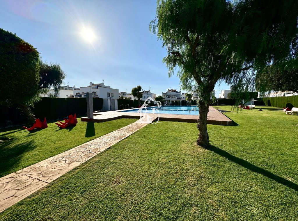 Lange Termijn Verhuur - Villa - Torrevieja