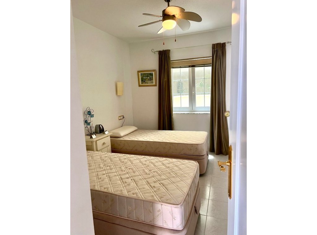 Location - Appartement - Guardamar del Segura - Urbanizaciones