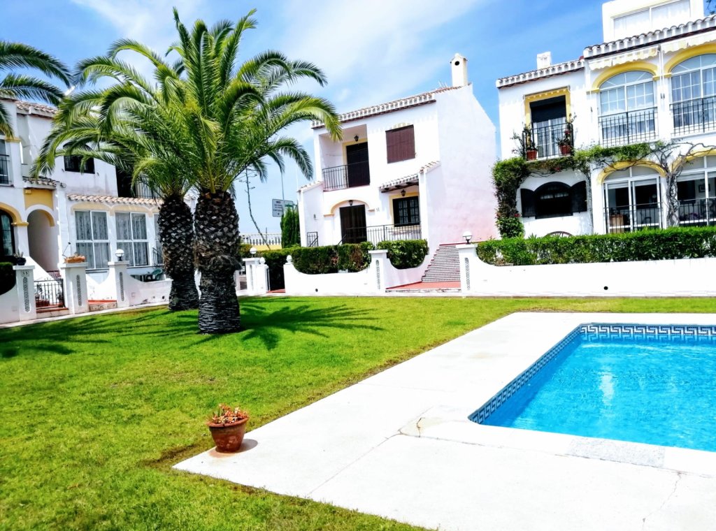 Location - Appartement - Torrevieja - Nueva Torrevieja - Aguas Nuevas