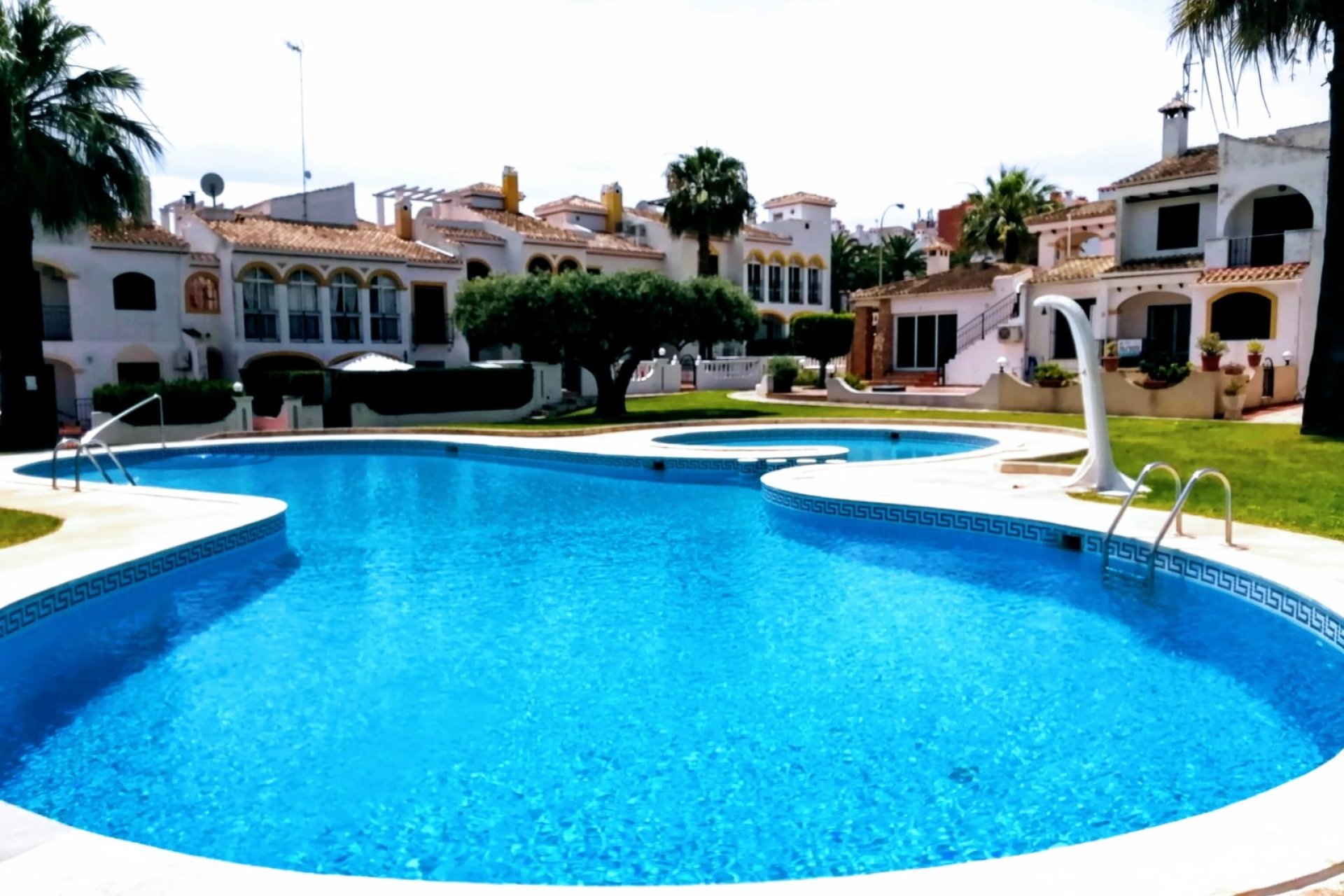 Location - Appartement - Torrevieja - Nueva Torrevieja - Aguas Nuevas