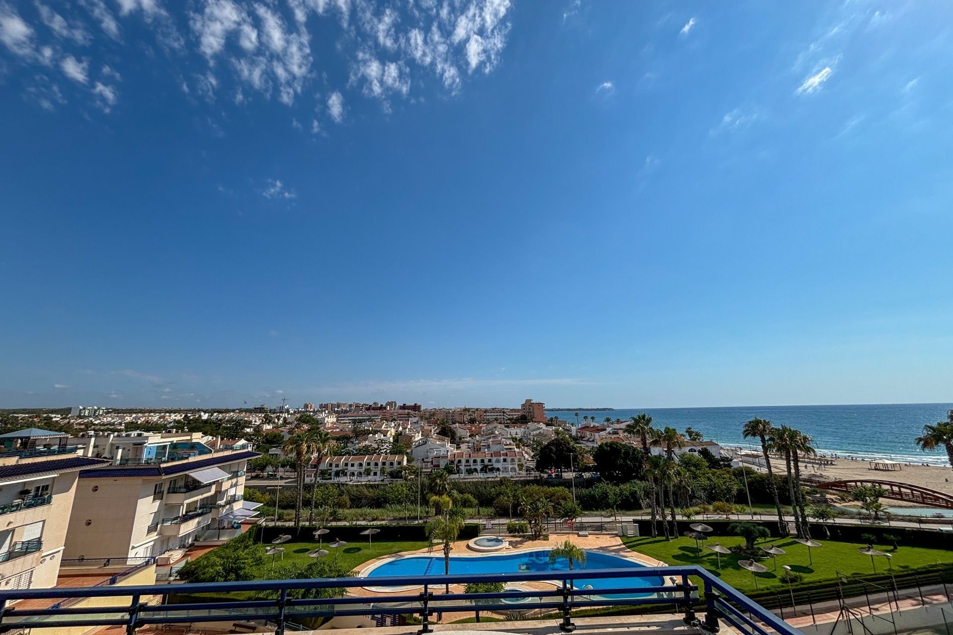 Location - Attique - Mil Palmeras