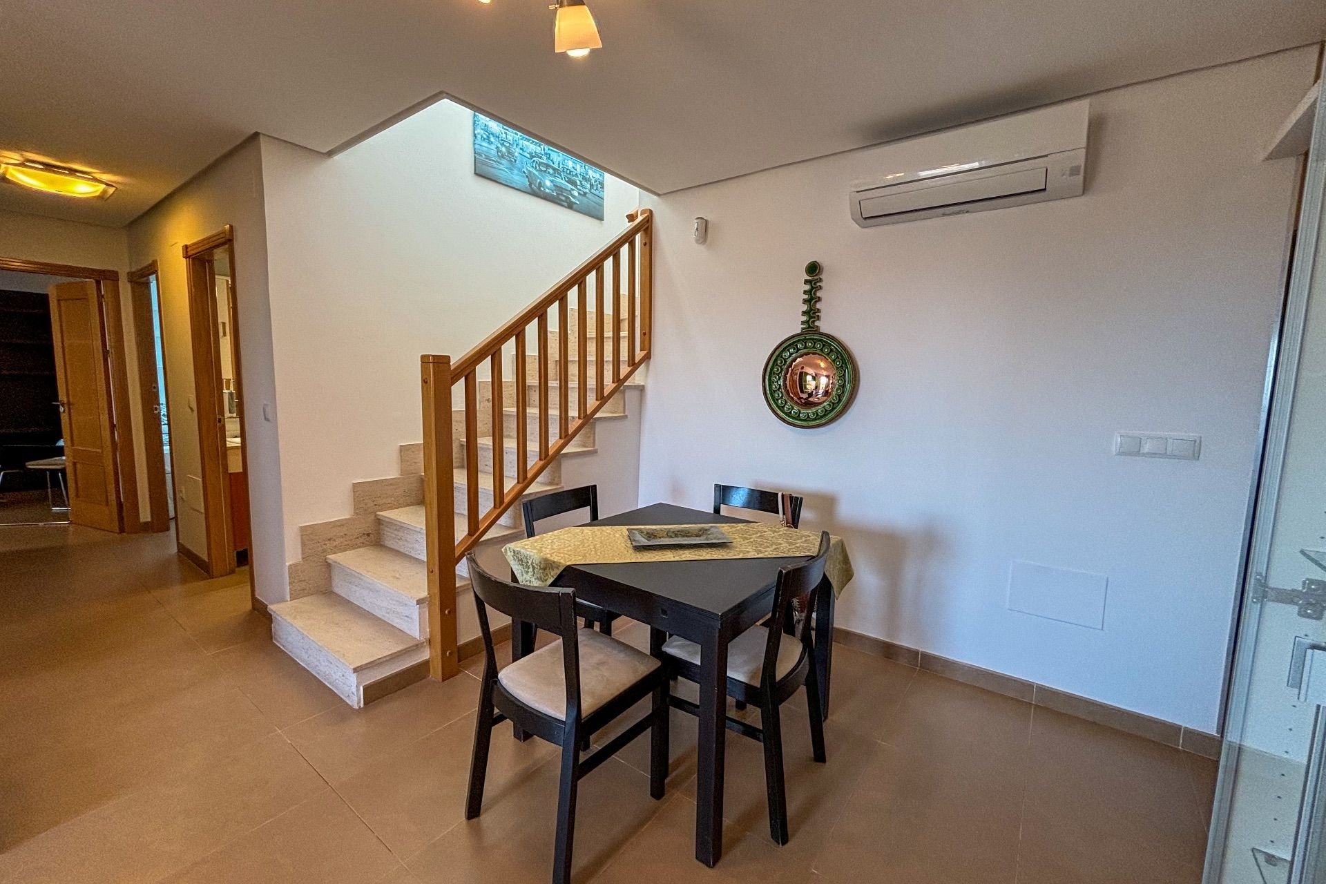 Location - Attique - Mil Palmeras