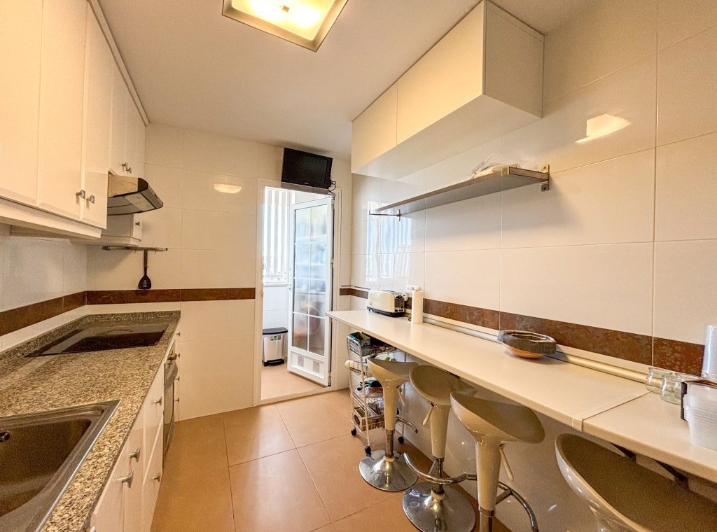 Location - Attique - Mil Palmeras