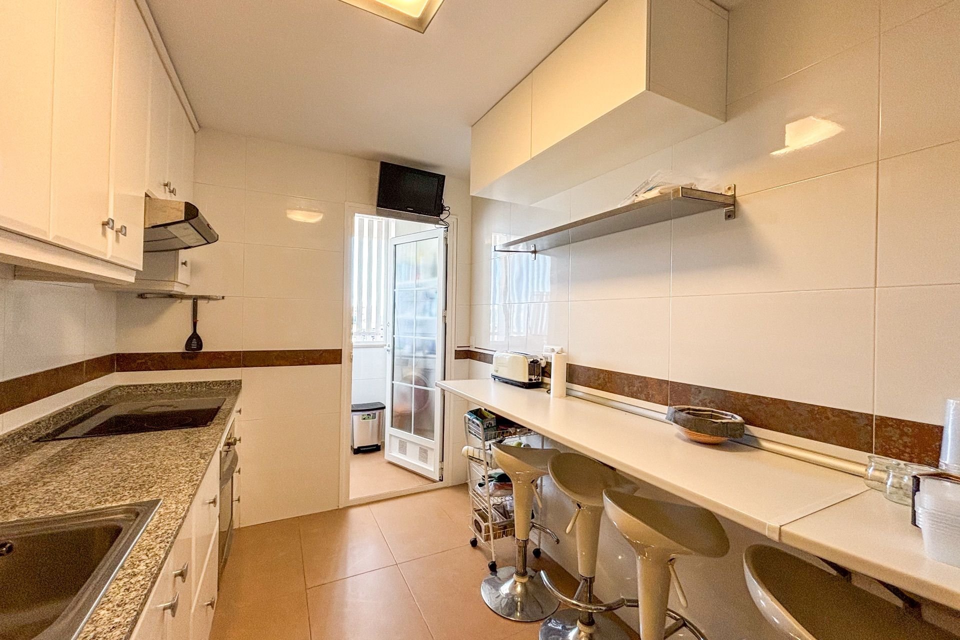 Location - Attique - Mil Palmeras