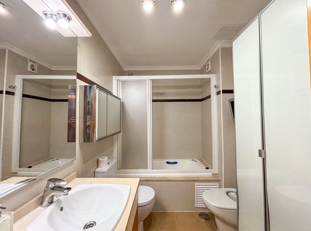 Location - Attique - Mil Palmeras
