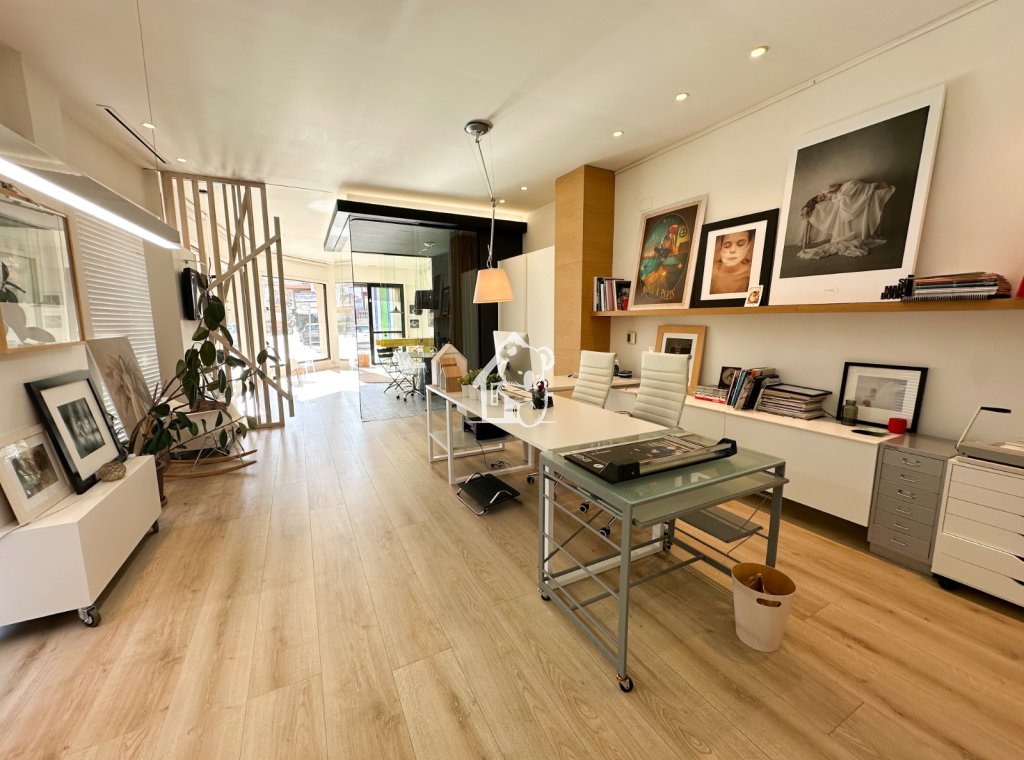 Location - Commercial - San Miguel de Salinas