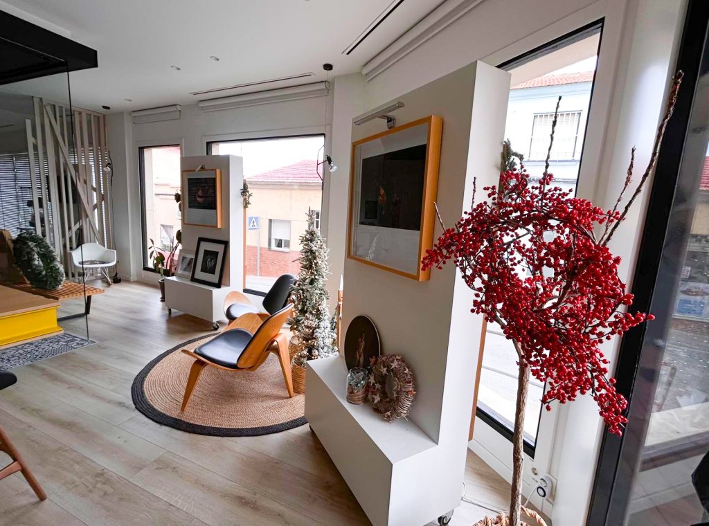 Location - Commercial - San Miguel de Salinas