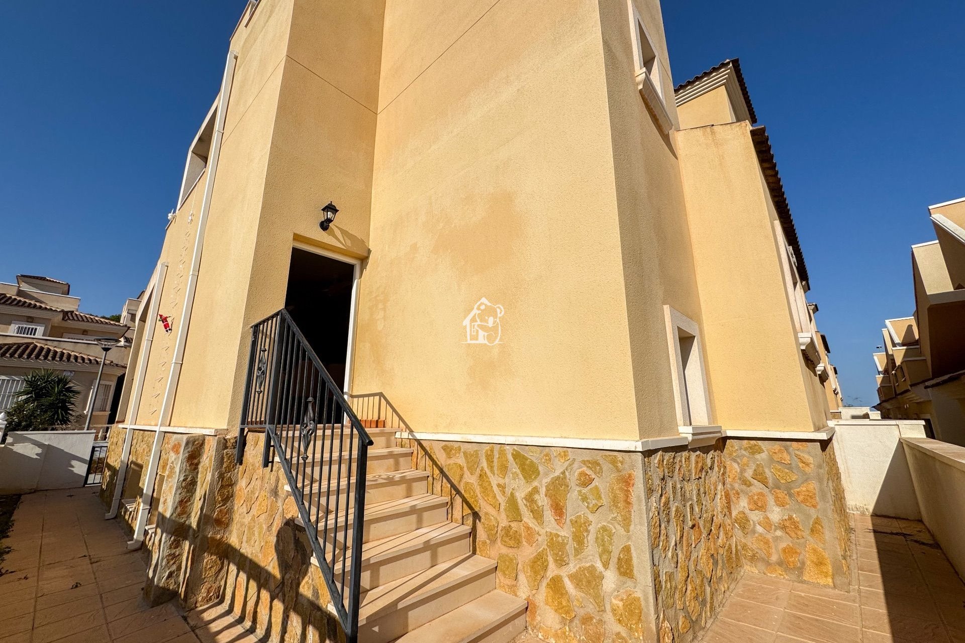 Location - Triplex - San Miguel de Salinas