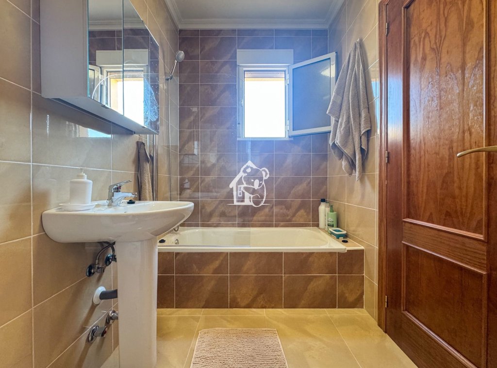 Location - Triplex - San Miguel de Salinas