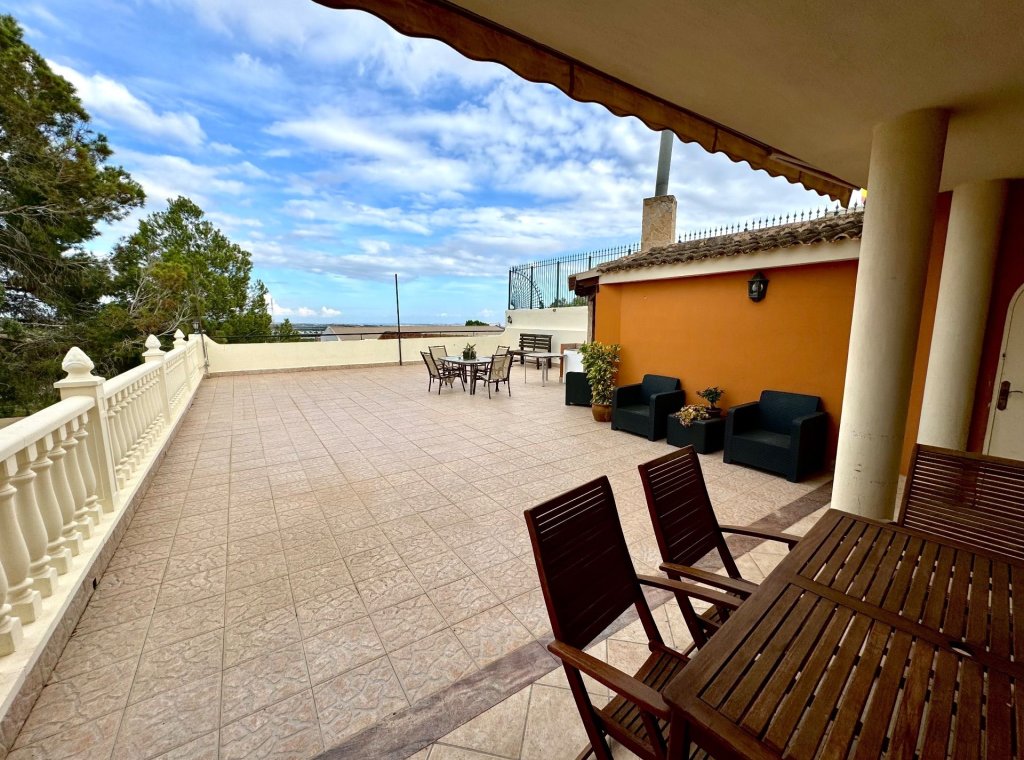 Location - Villa - Jacarilla