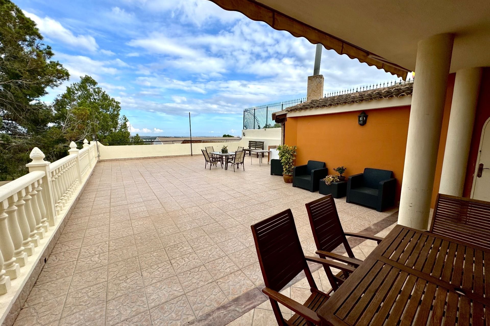 Location - Villa - Jacarilla