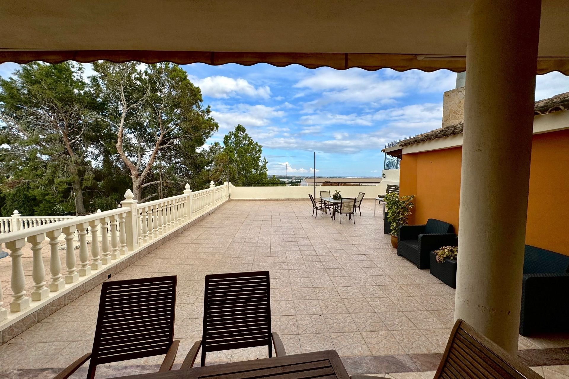 Location - Villa - Jacarilla