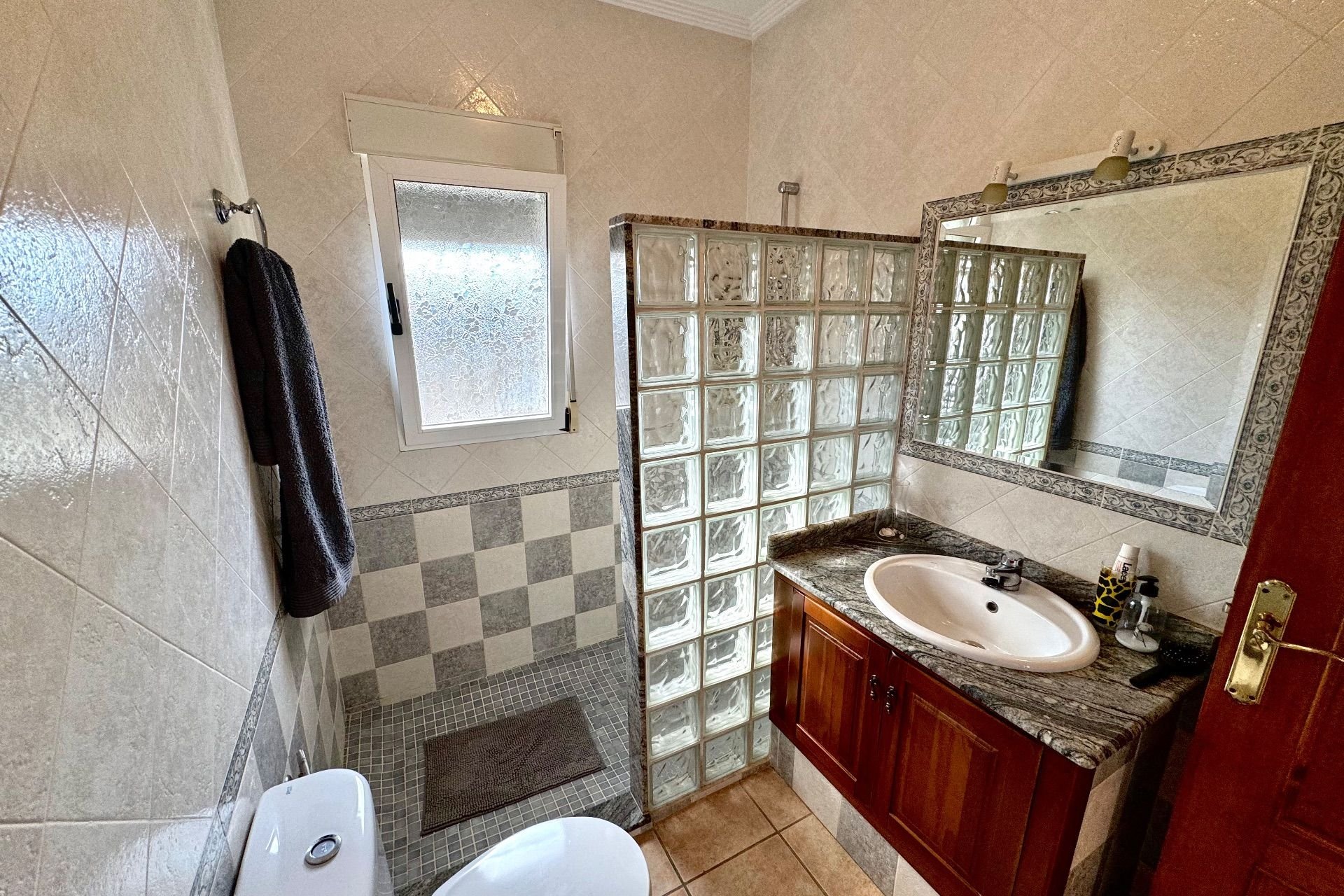 Location - Villa - Jacarilla