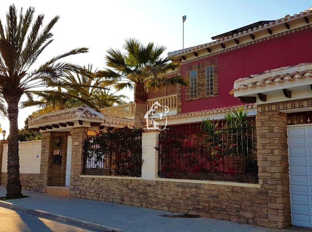 Location - Villa - Orihuela Costa - Cabo roig - La Zenia