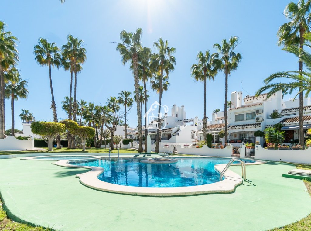 Location - Villa - Orihuela Costa - Villamartín