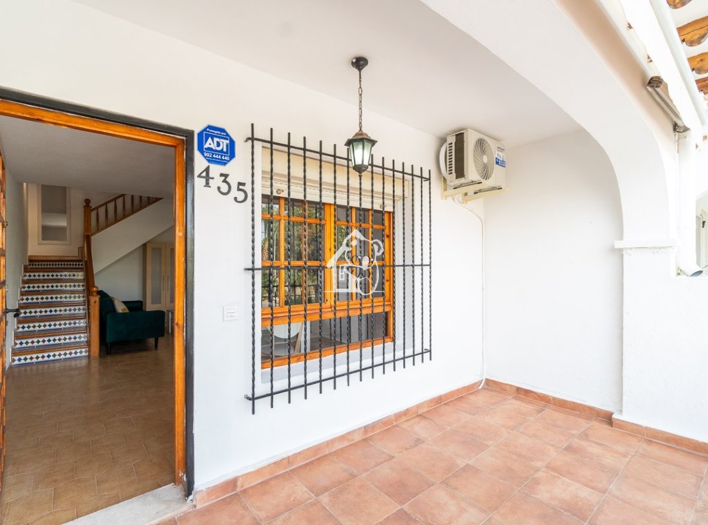 Location - Villa - Orihuela Costa - Villamartín