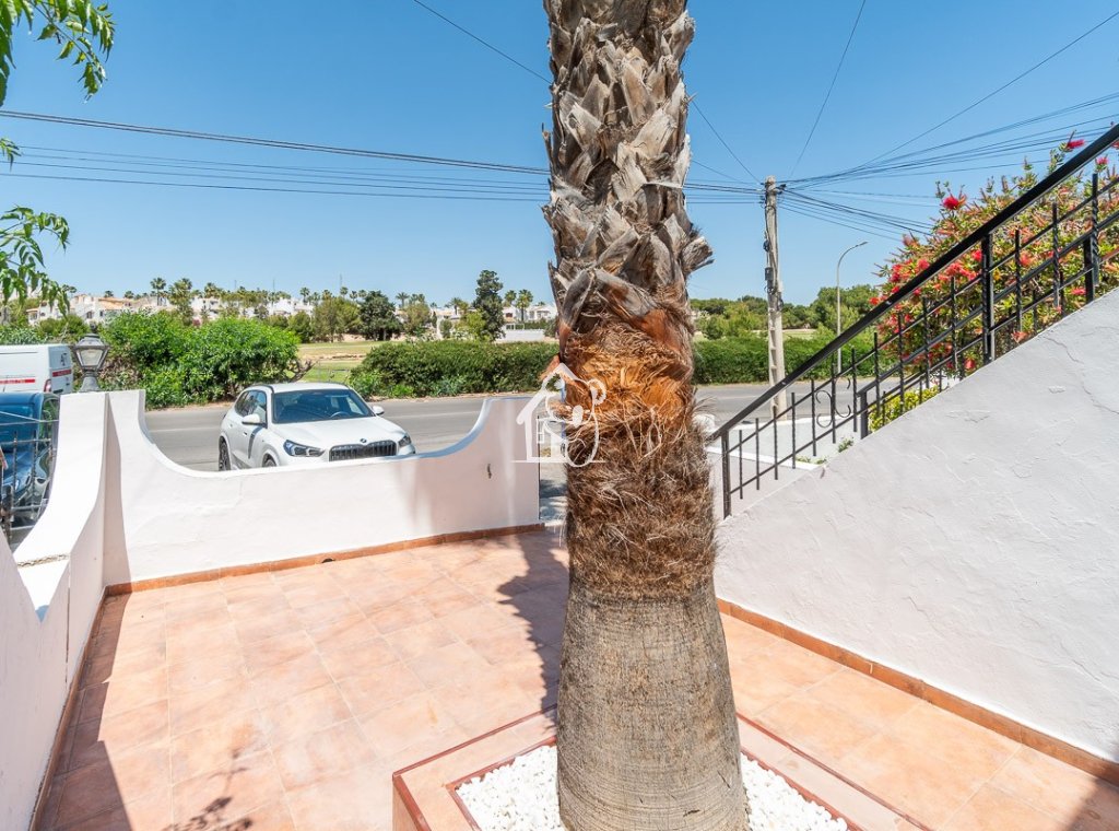 Location - Villa - Orihuela Costa - Villamartín
