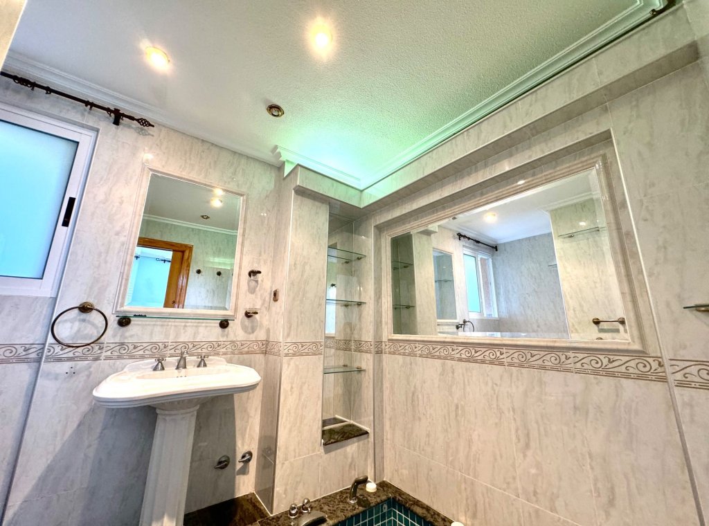 Location - Villa - Orihuela Costa