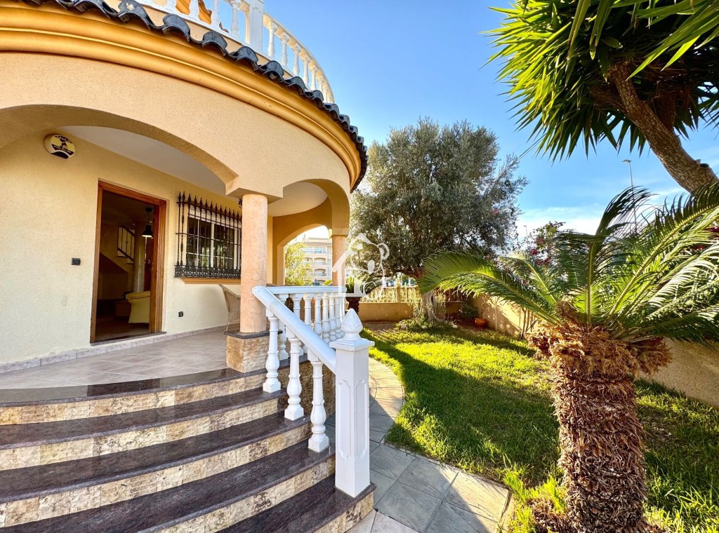 Location - Villa - Orihuela