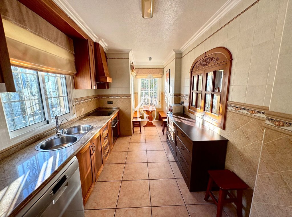 Location - Villa - Orihuela