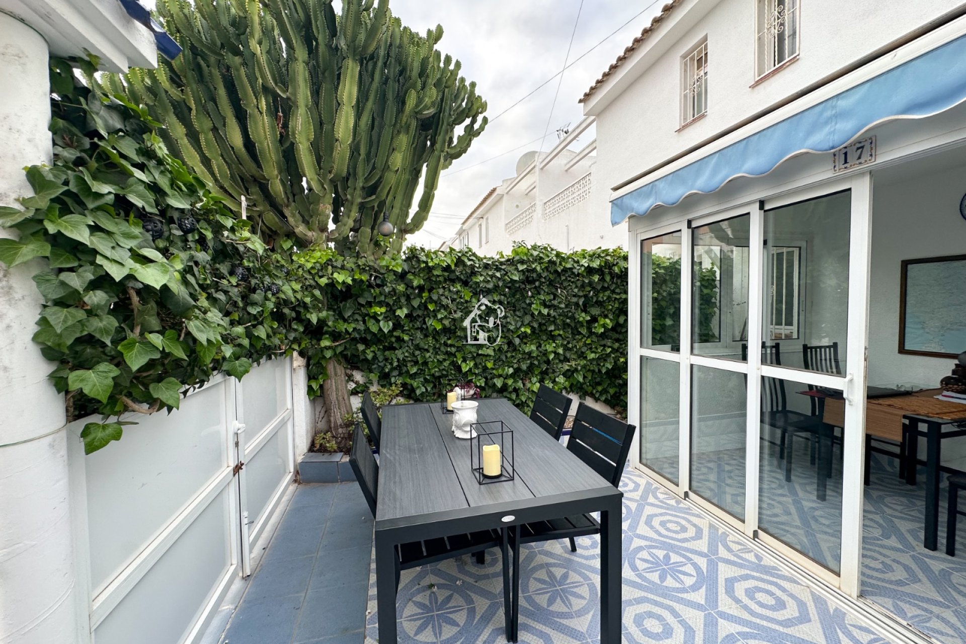 Location - Villa - San Miguel de Salinas