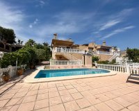 Location - Villa - Torrevieja - Los Balcones - Los Altos del Edén