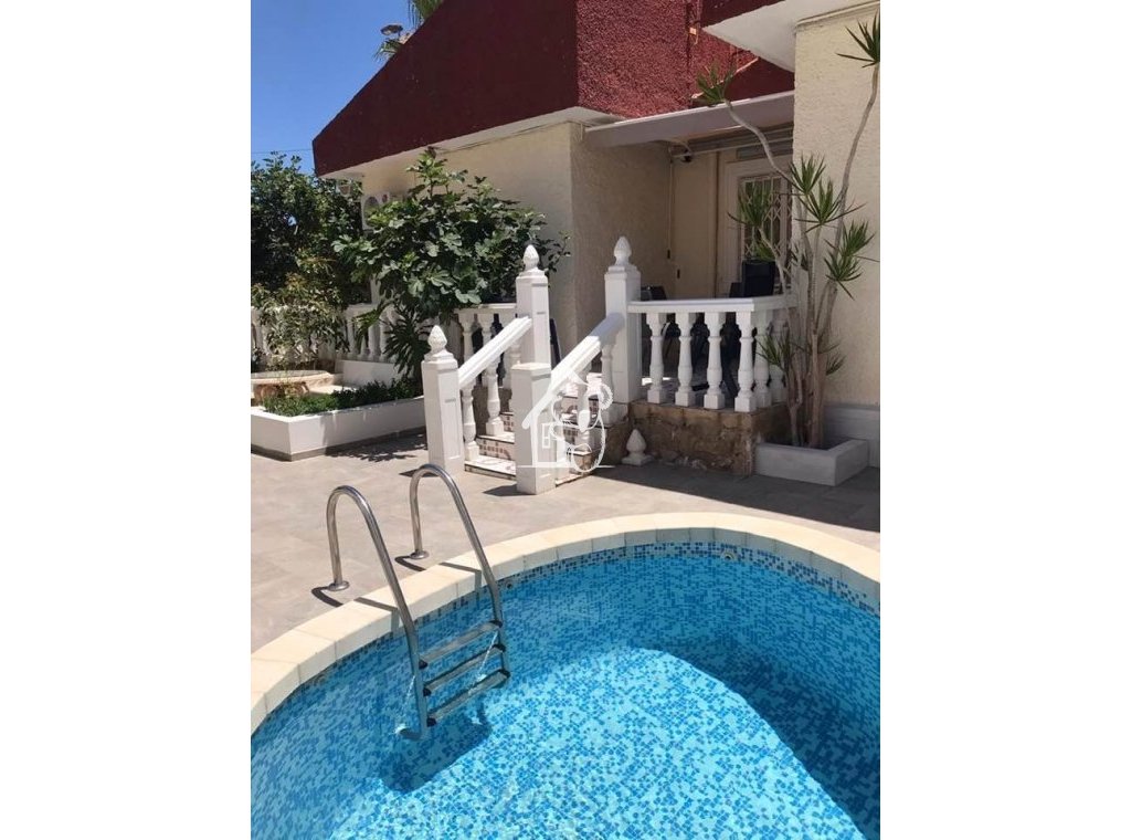 Location - Villa - Torrevieja - Playa de los Locos