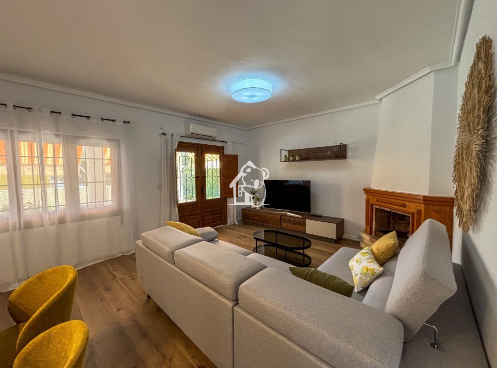Location - Villa - Torrevieja - Torrevieja Centro