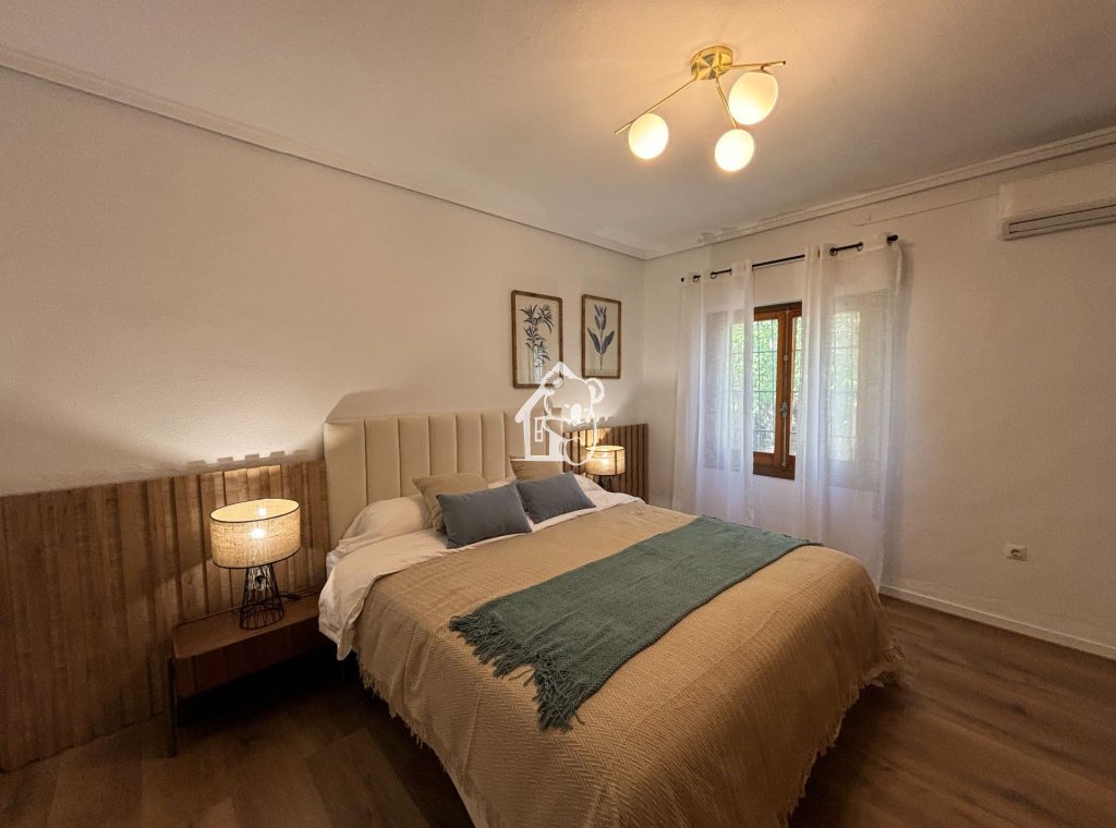 Location - Villa - Torrevieja - Torrevieja Centro