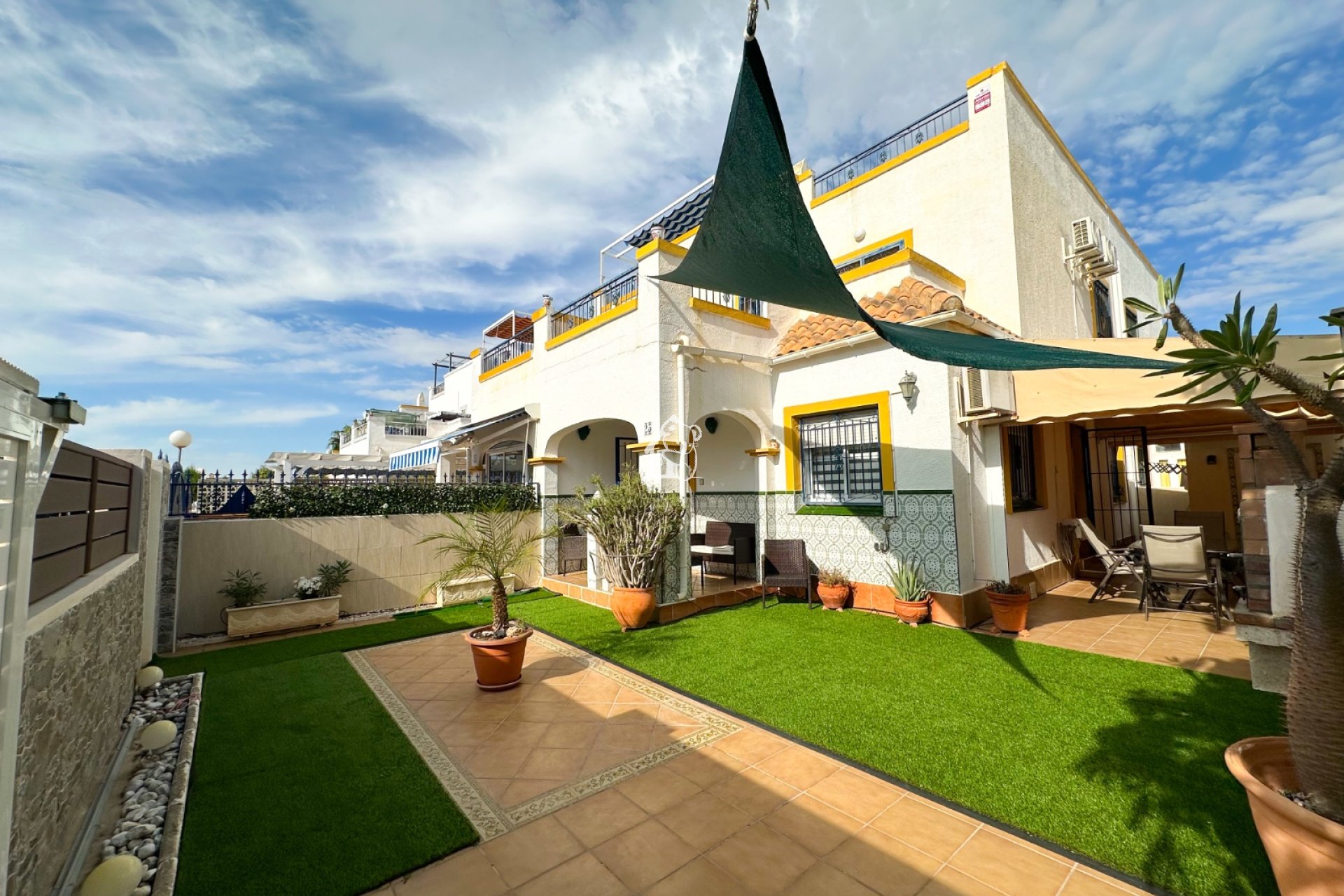Location - Villa - Torrevieja