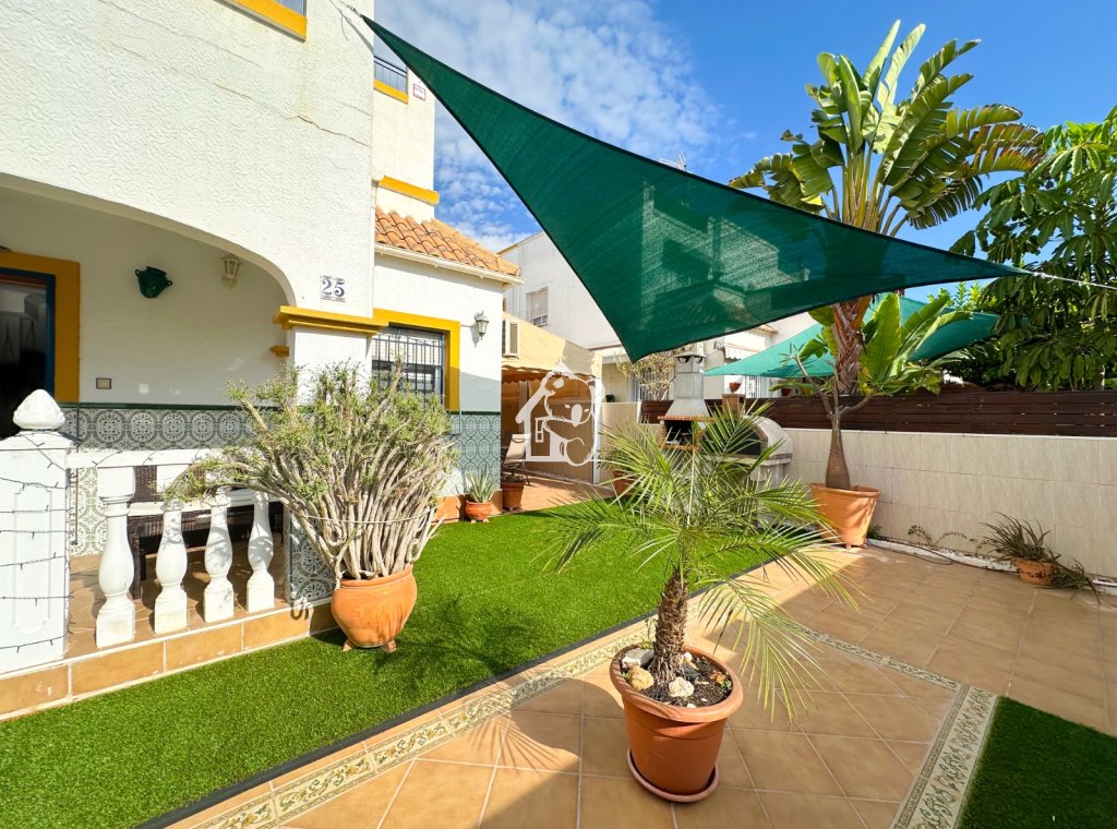 Location - Villa - Torrevieja