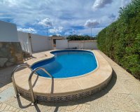 Location - Villa - Torrevieja