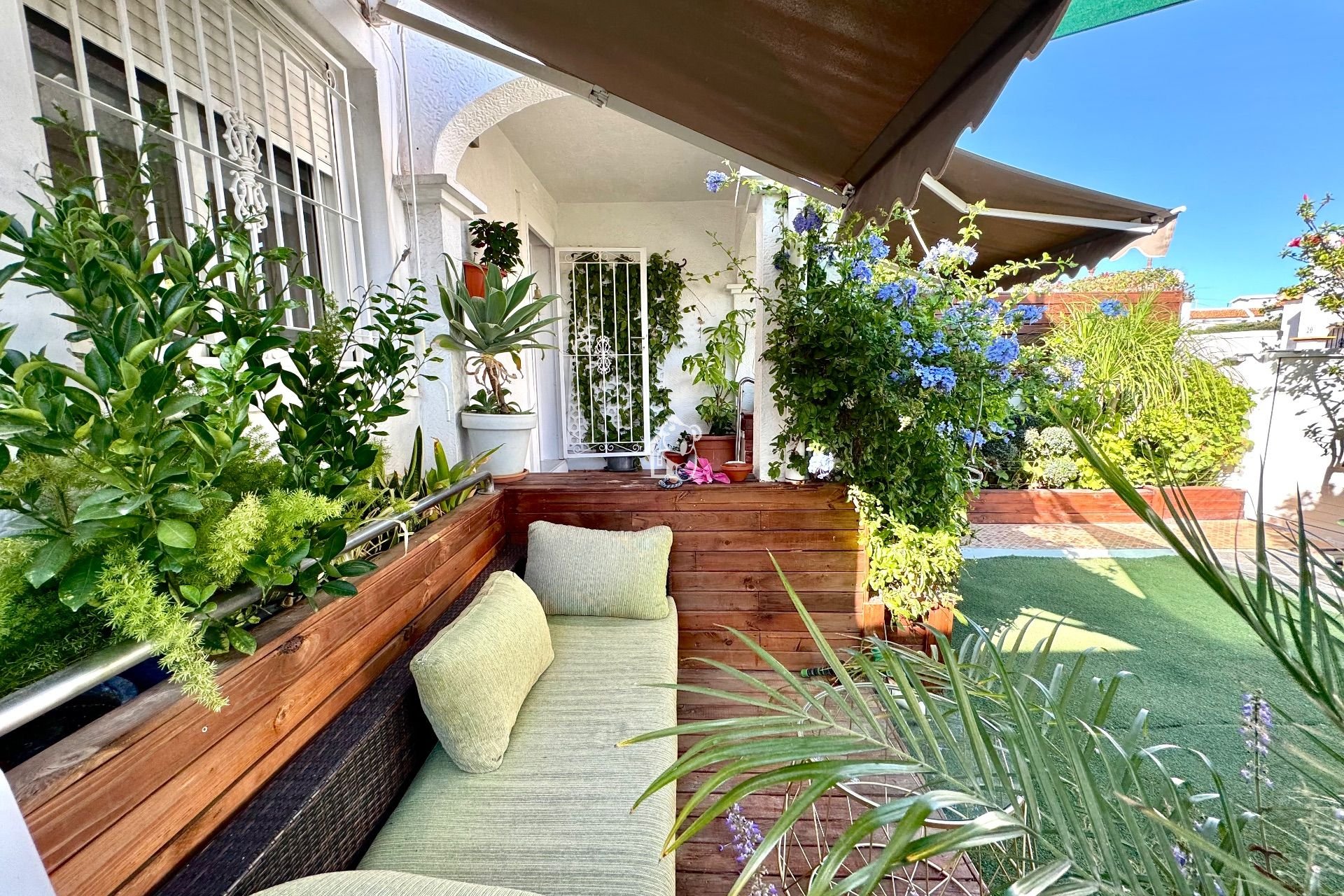 Location - Villa - Torrevieja