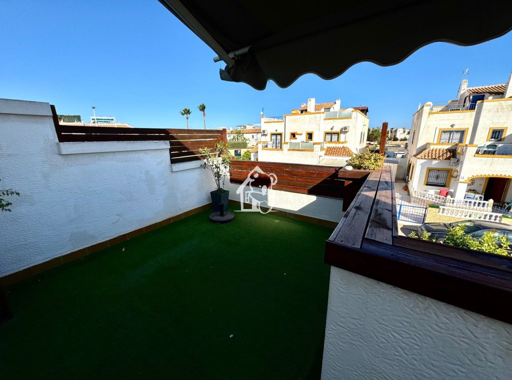 Location - Villa - Torrevieja