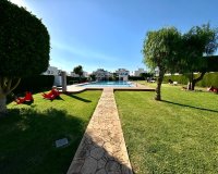 Location - Villa - Torrevieja