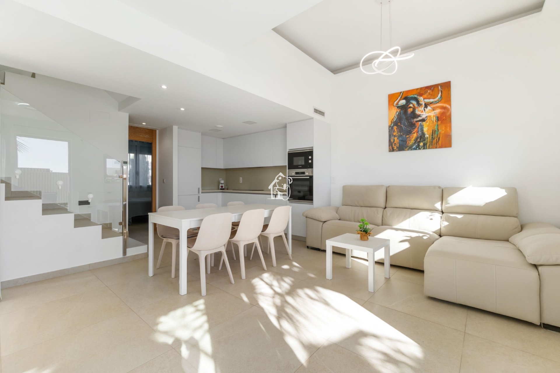 Location - Villa - Urbanización El Raso