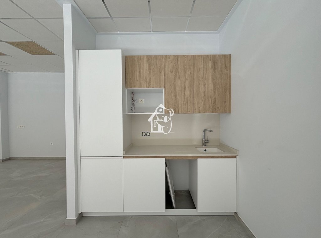 Nouvelle construction - Commercial - Torrevieja - Torrevieja Centro