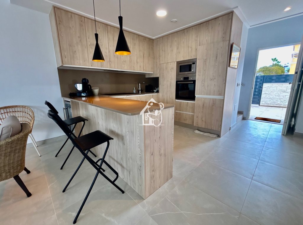 Nouvelle construction - Maison de ville - Benijofar