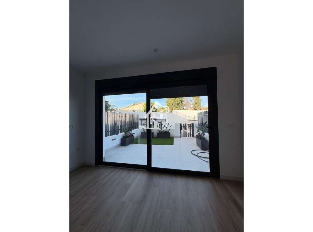 Nouvelle construction - Maison de ville - Cabo Roig