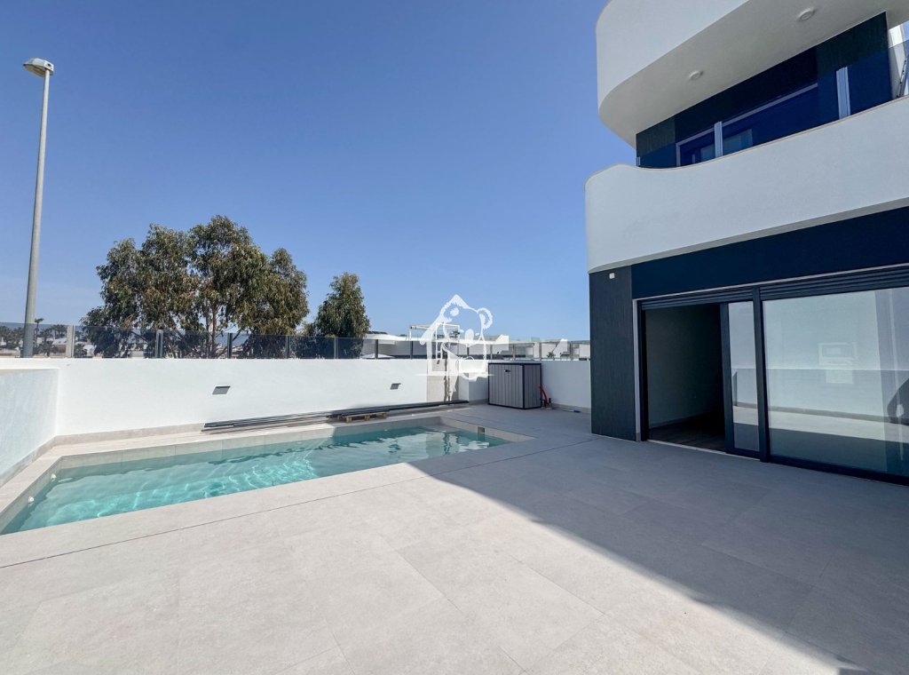 Nouvelle construction - Maison de ville - Cabo Roig